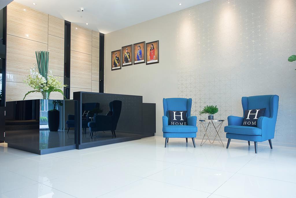 סקודאי The Square Hotel מראה חיצוני תמונה