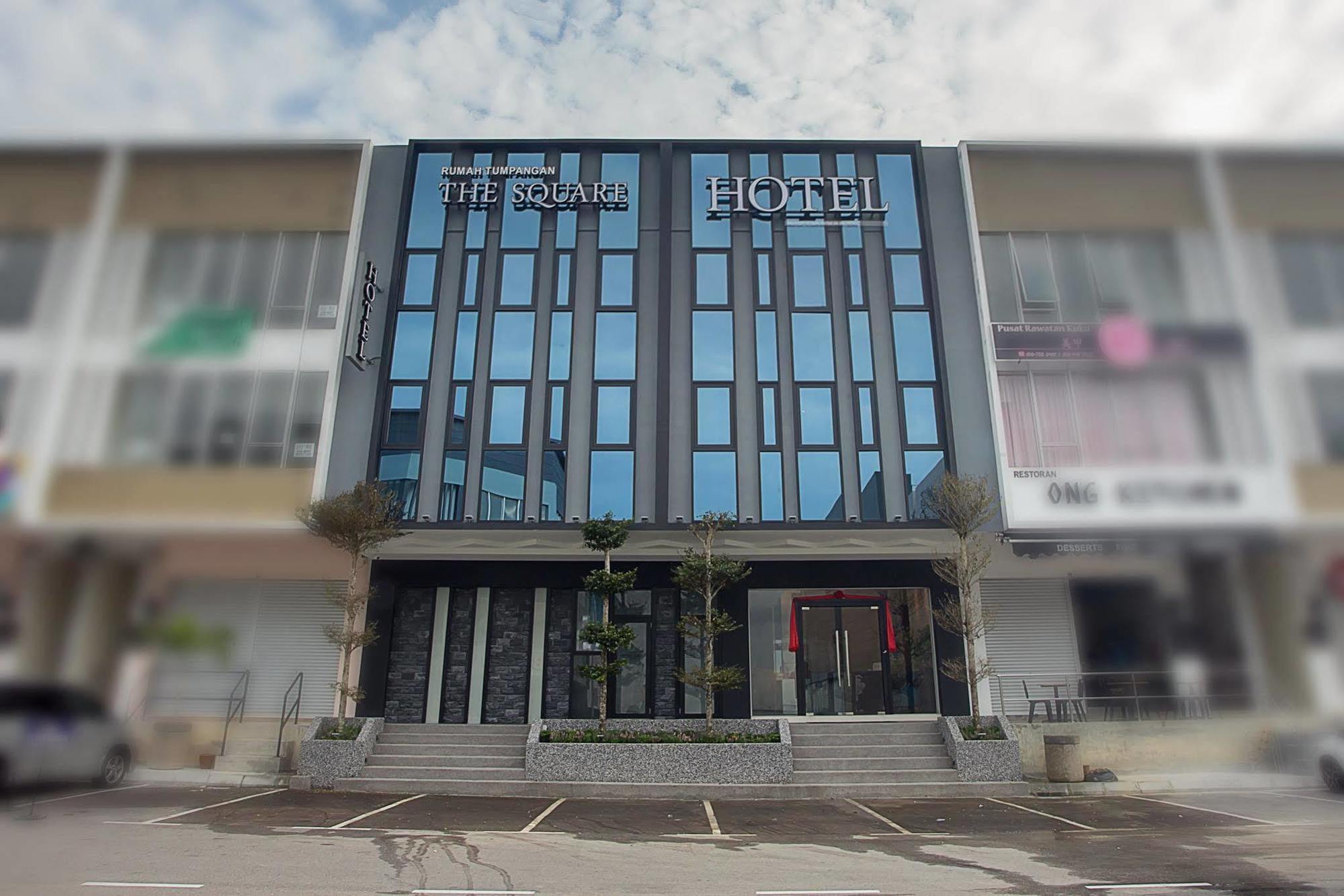 סקודאי The Square Hotel מראה חיצוני תמונה