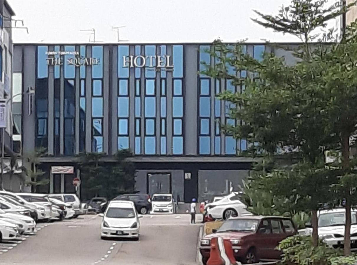 סקודאי The Square Hotel מראה חיצוני תמונה